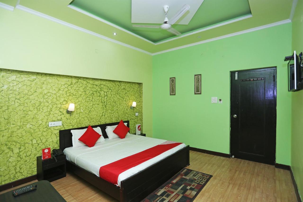 Hotel Sunita Almora Bagian luar foto