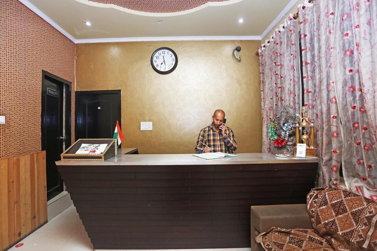 Hotel Sunita Almora Bagian luar foto