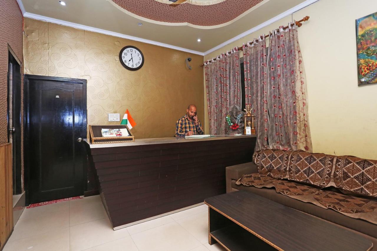 Hotel Sunita Almora Bagian luar foto