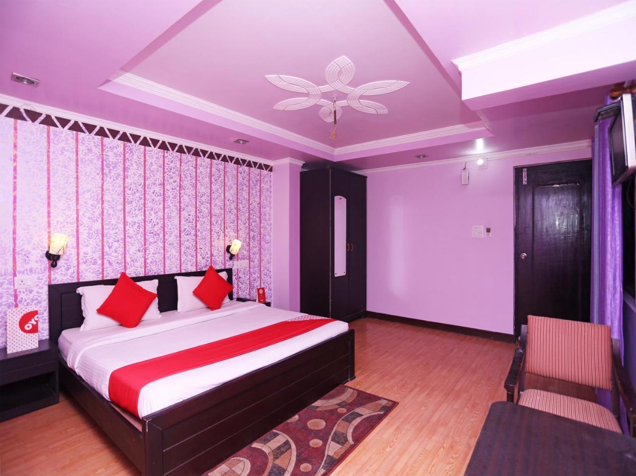 Hotel Sunita Almora Bagian luar foto
