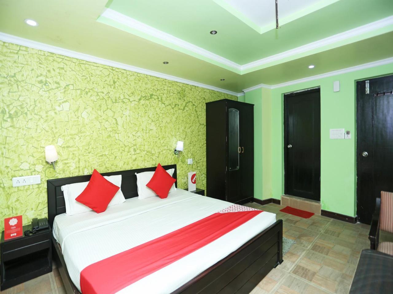 Hotel Sunita Almora Bagian luar foto