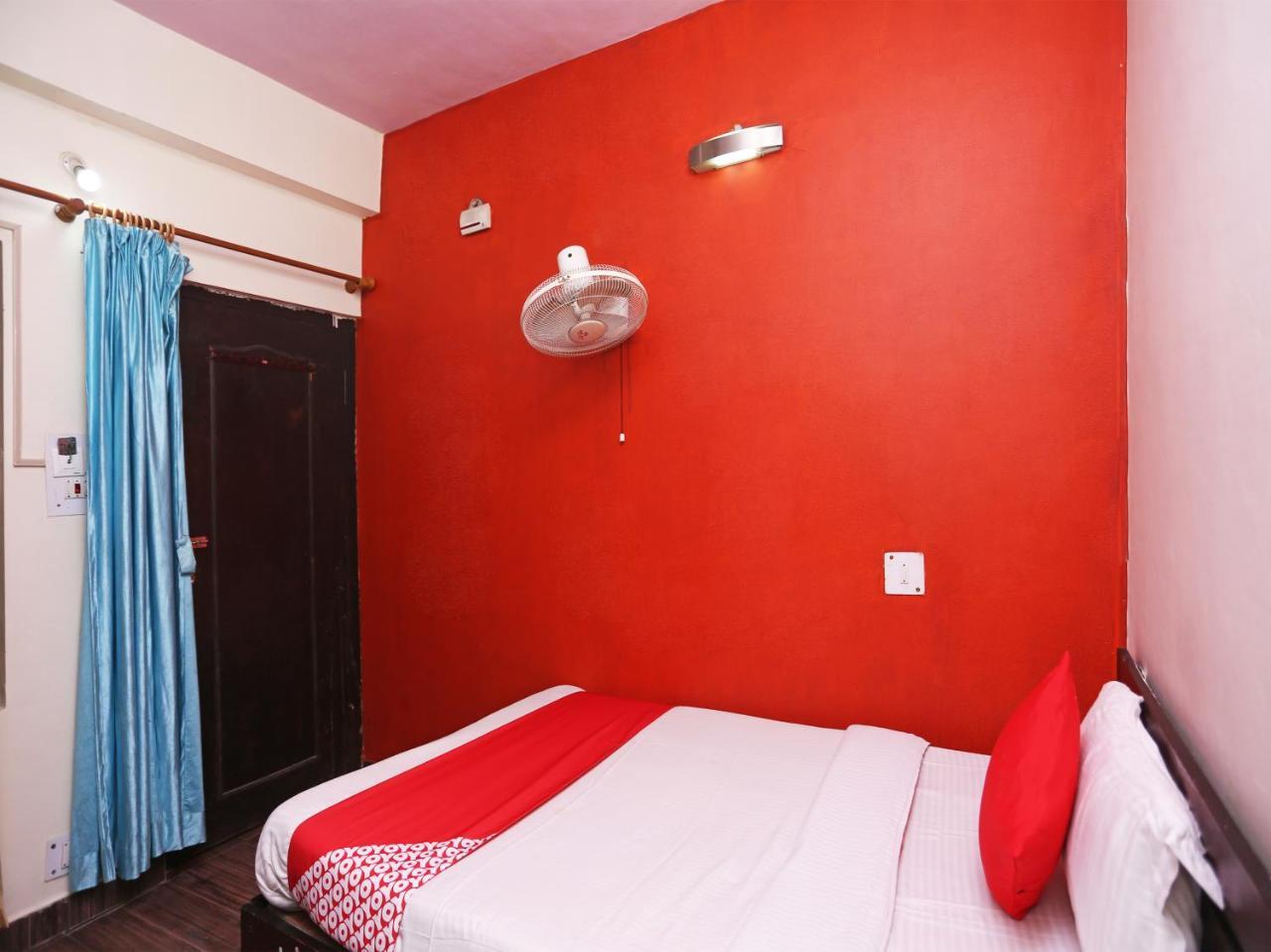 Hotel Sunita Almora Bagian luar foto