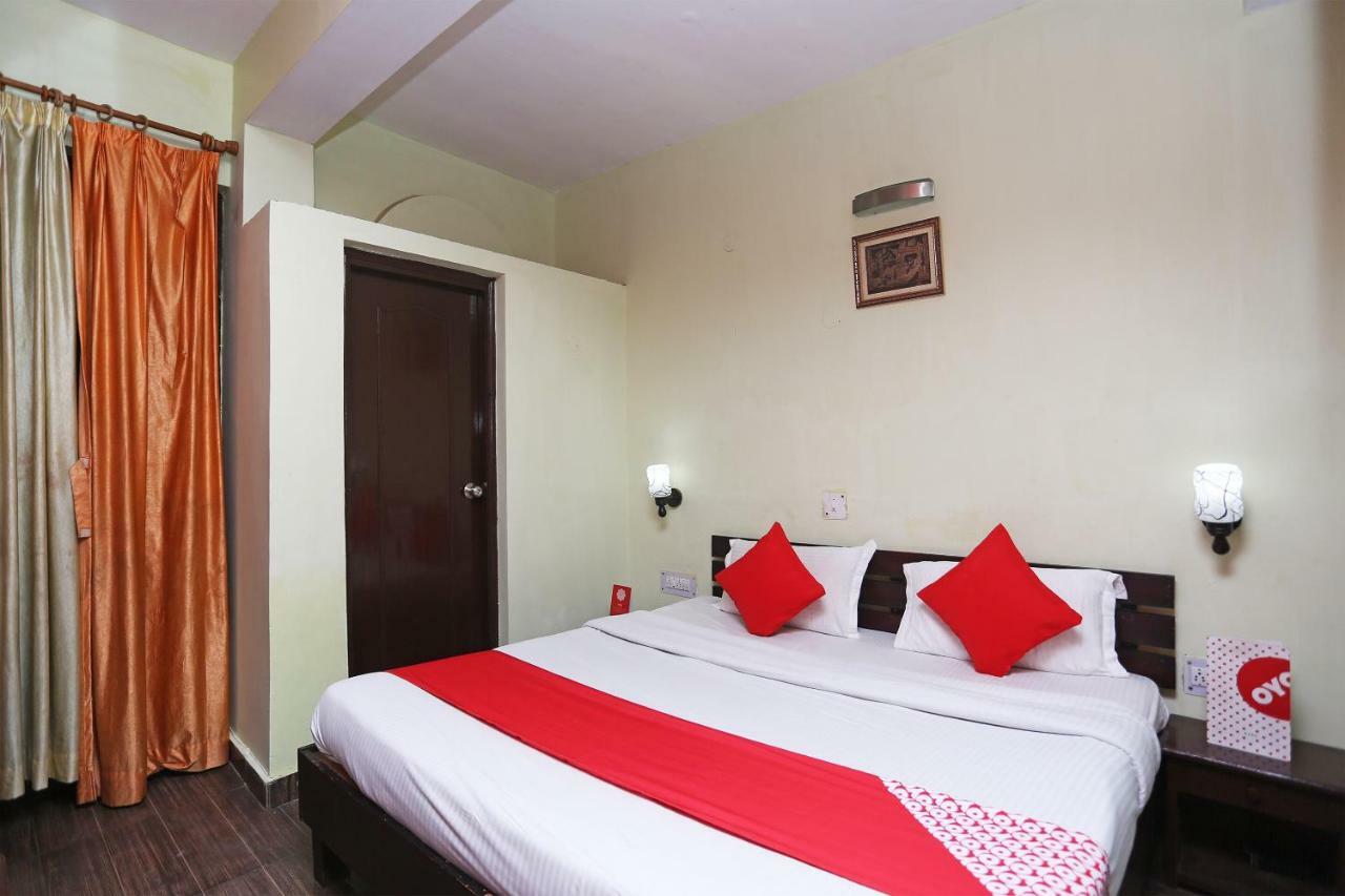 Hotel Sunita Almora Bagian luar foto