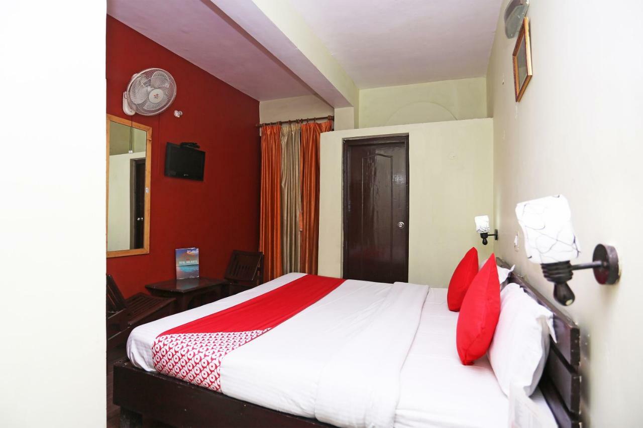 Hotel Sunita Almora Bagian luar foto